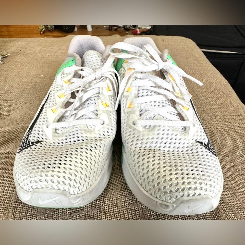 Nike Metcon 6 White Mint training shoes size 9.5 women’s